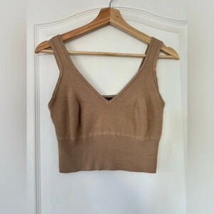 DYNAMITE Knit Crop  Top